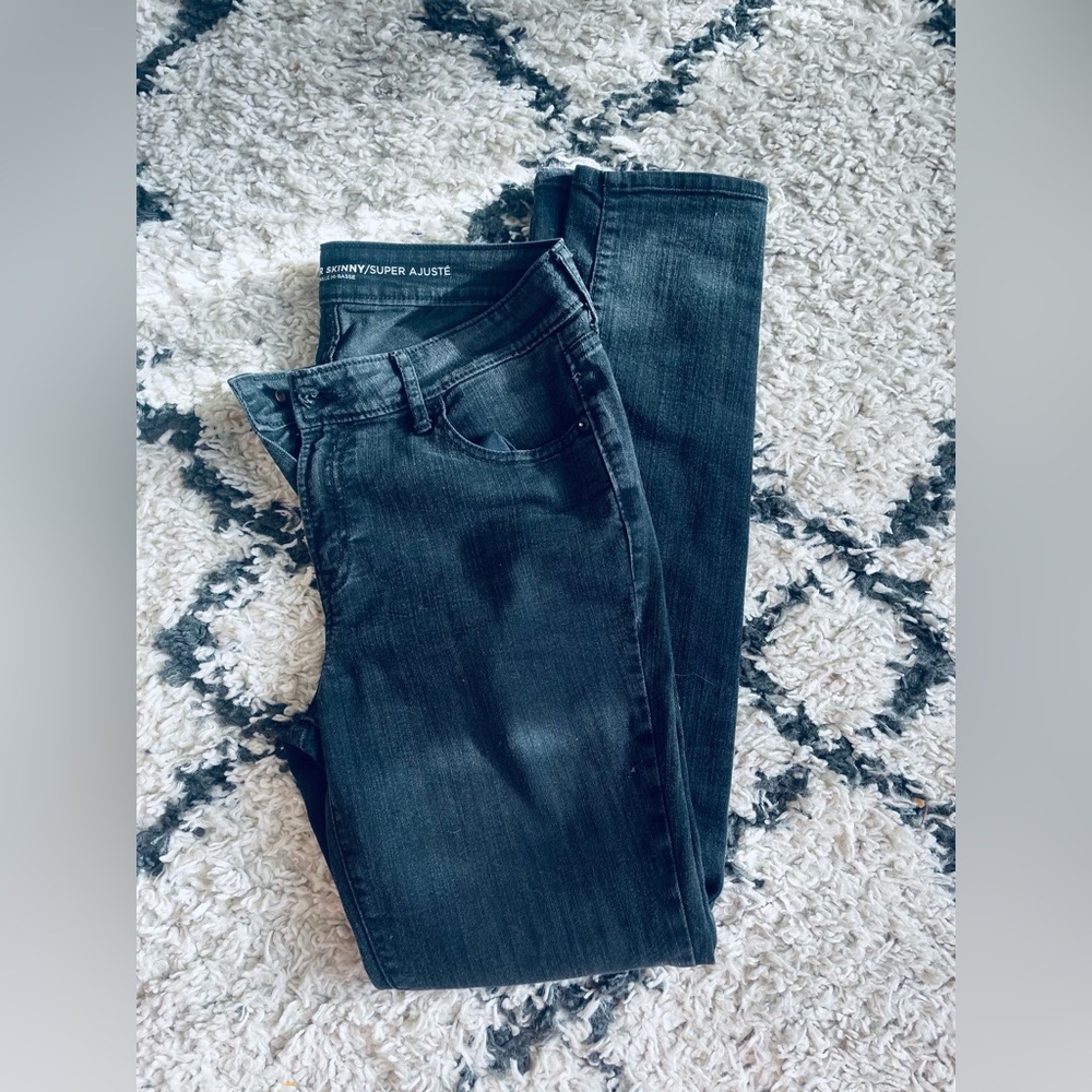 Old Navy Black Skinny Jeans